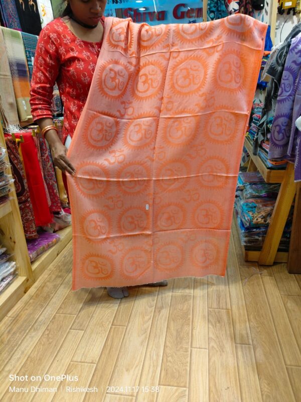 FINE OM PASHMINA REVERSIBLE STOLE